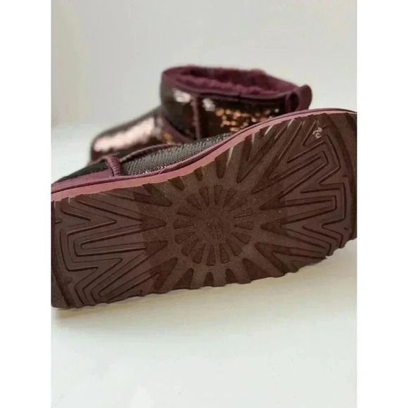 UGG CLASSIC ULTRA MINI MIRROR BALL WILD GRAPE WOMAN'S BOOTS SIZE 8 AUTHENTIC NEW - Picture 10 of 10